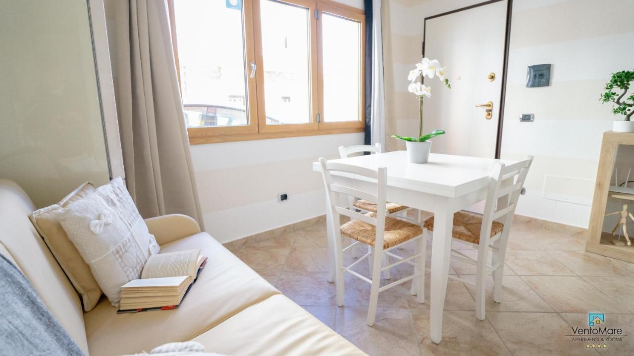 Residence Il Vento E Il Mare פאלאו מראה חיצוני תמונה