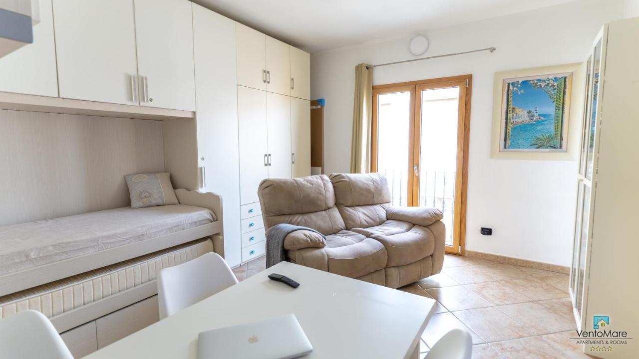 Residence Il Vento E Il Mare פאלאו מראה חיצוני תמונה
